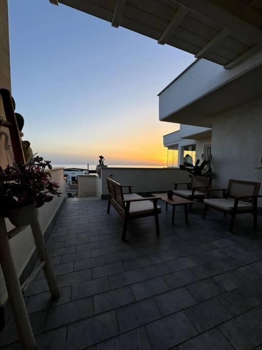 Апартаменти Casa Mira Luxury Sea House Fco Airport Ф'юмічіно Екстер'єр фото